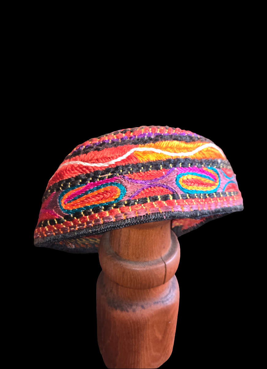 Multicolor cap
